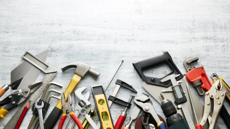 10 Tools Every Commercial Move Needs in 2025